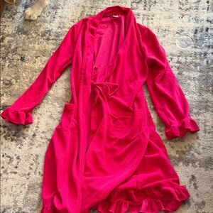 ULTA size S/M Vibrant Pink Ruffled Robe